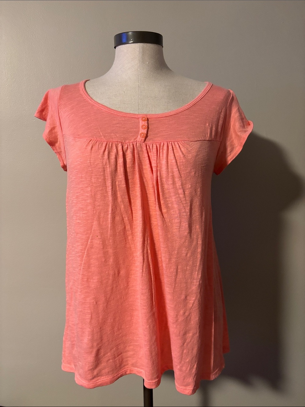 Mossimo Supply Co. Coral Short Sleeve Scoop Neck Tee